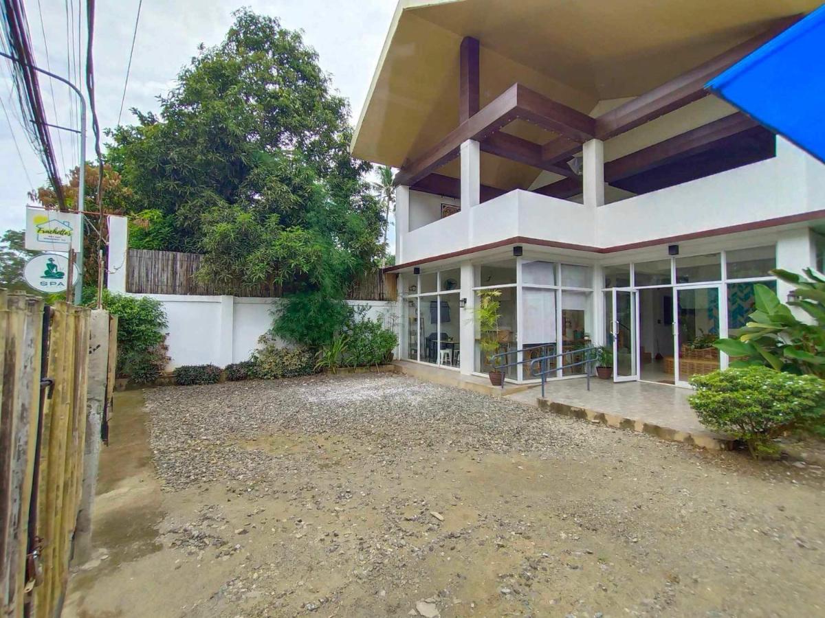 Frachette'S Bed & Breakfast Puerto Princesa Exterior foto